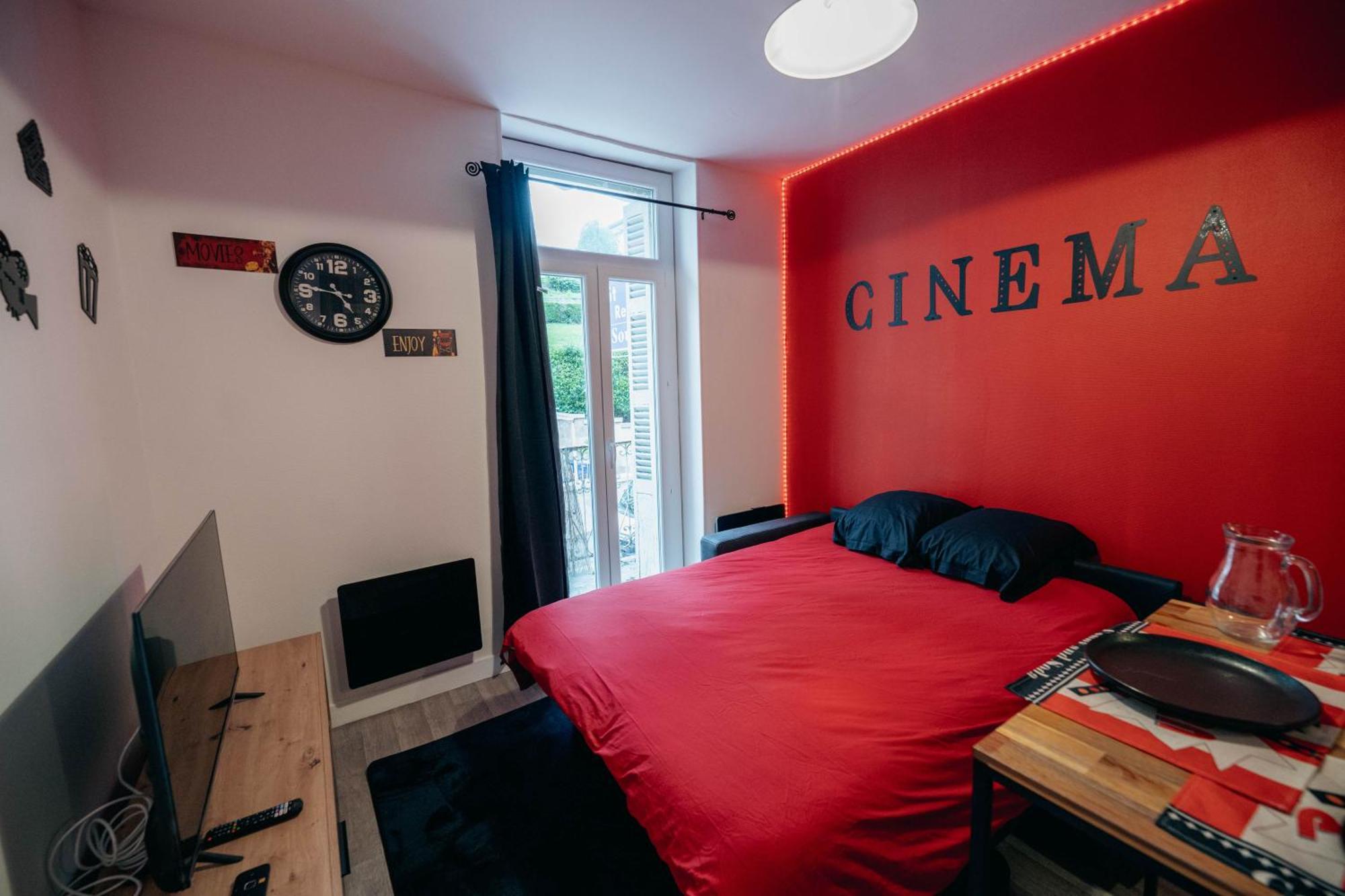 Le Sejour Cine-Proche Du Centre-Wifi-Parking Lägenhet Lourdes Exteriör bild